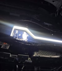 عندي ادوات احتياطية مال سانج يونج توريس لايتات مع دعامية معبدنة عدد ٢ ...