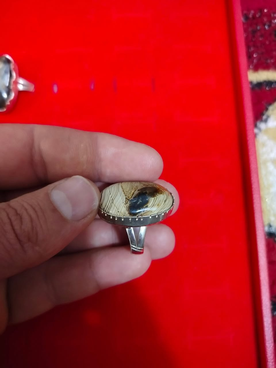 البيع داودي من النوادر فضه عراقي سعر 30 تواصل خاص


**إذا كنت صاحب هذا الإعلان وتريد حذفه لأي سبب، رجاءا أرسل رسالة إلى الدعم الفني**