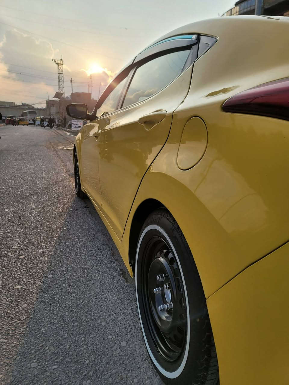 موديل ١٦ حادثها جاملغ خلفي فقط بدون صندوك بدون دواخل اوبدون ايرباك ليبل واحد السياره بسمي امصفره هيئه اوغرامات
صبغه جديده 
دوشمه عامه جديده 
تخم تاير اندلوسي جديد 
منظومه غاز جديده بعدها داخل الضمان صار ٤ أشهر شادها  
منضومه زنون عالي اوناصي كير مكينه مامفتوحه لا تنقيص ولا تبخير وين ميعجبك افحص السياره بسمي حجر صالصنه بيها  تدفه تبريد كهربائيات كلها شغاله ولا اكلوب مشتغل بل دشبول ماشيه ٢٥٤ السعر ١٢٢ بيها مجال حك جيه ***********  مدينه الصدر قطاع ٧٨
