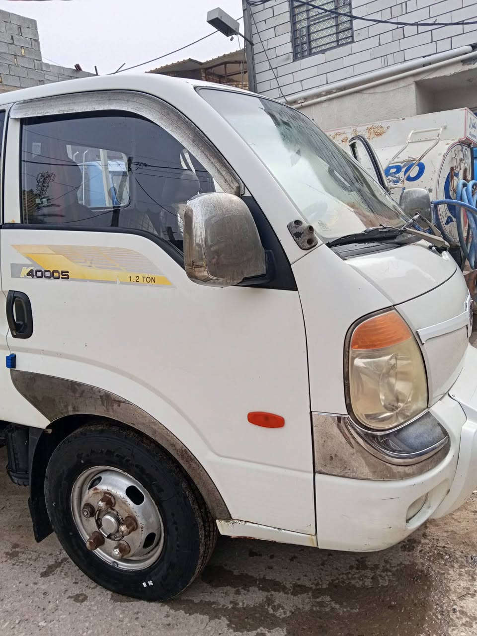 سلام عليكم كيه فحل سبلاين مكفوله 2009 بسمي لسيارا سعرها 115 مكاني بصره قرنه ***********
