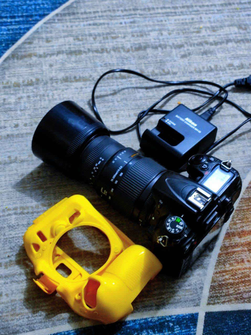 كامره للبيع
نيكون D7000

نضيفه 
ملحقاتها 
عدسه 70ـ300 زوم رياضي  
شاحنه الأصلية 
بطاريه 
رام 
حافظه جلاتينيه اصفر
السعر 350 فقط

مكاني ميسان يوجد توصيل لجميع المحافظات العراق 
رقم الهاتف: *********** اتصال + واتساب
