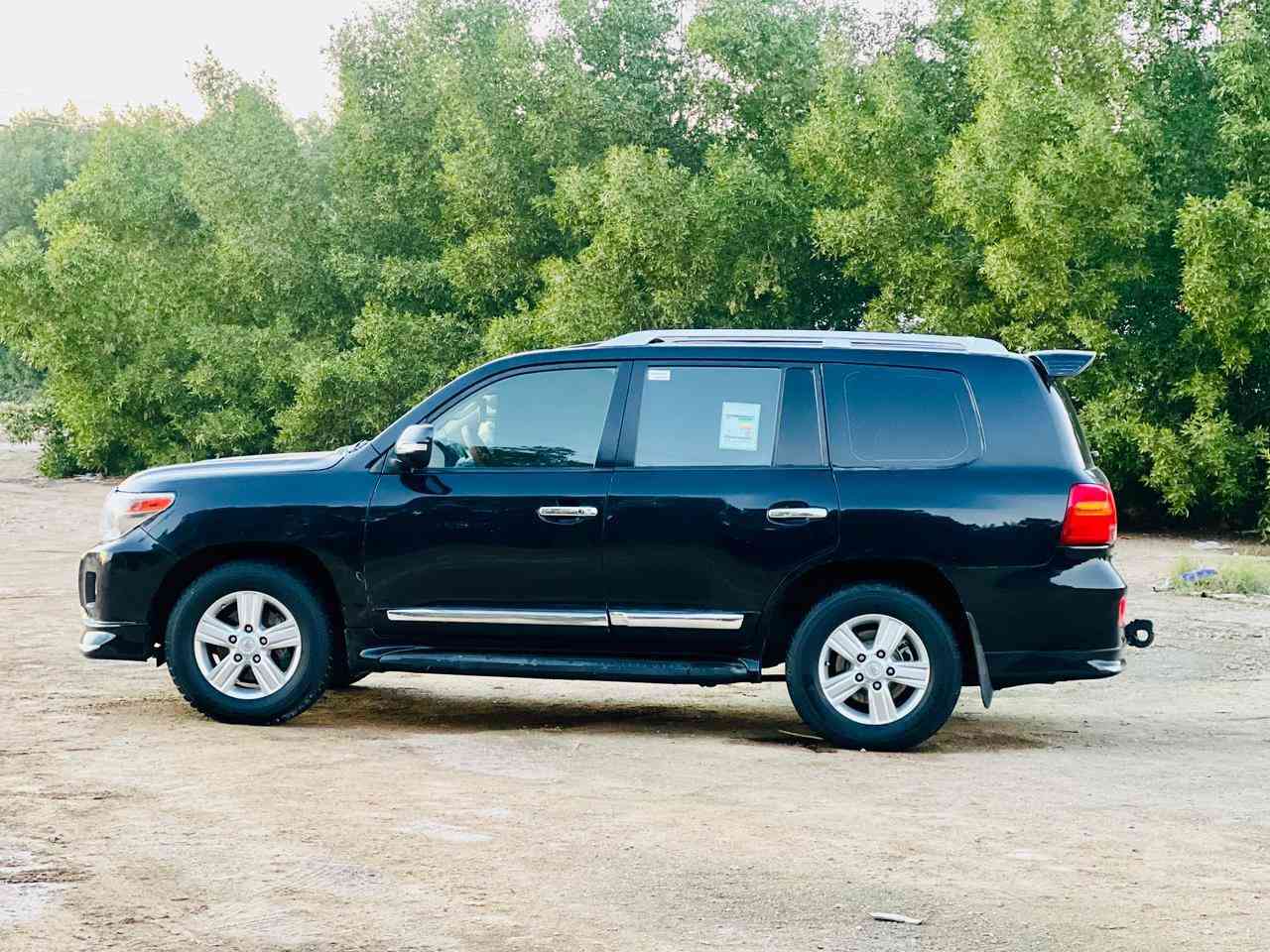 السعر   288  الاتصال ***********
لاندكروز موديل 2014 رقم بغداد بسمي بريم فول مواصفات 1ع1 محرك 6سلند

ملاحظه بيه صبغ صفحتين إثر شريط
 قماره وتكم مكفولات شرط  تفحص سونار وين ميعجبك سياره جديده بمعنه الكلمه 

مكينه وكير وحداديه جدد تخم تاير كهربائيات كله شغاله تبريد ثلج سياره مال جناي وترايه كلش حلو  بل عافيه على ياخذه 

مكانه #نجف
