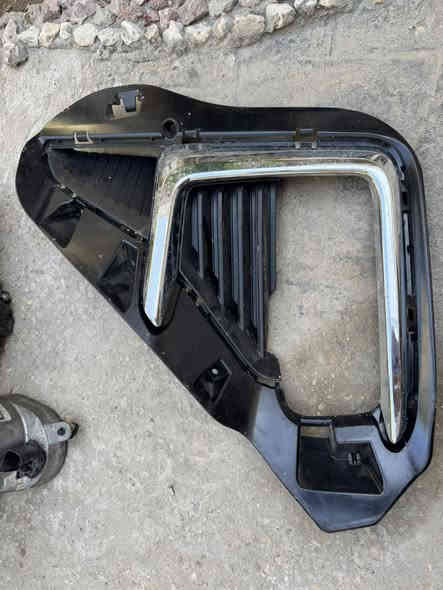 شباب عندي ادوات ترافرس ٢٠٢٥ للي يحتاج منهم شي بالخدمه يراسلني واتساب
***********
ماطور مروحه شغال ع فحص 
هلال لايت جهه اليمين هو والنيكل
واتر بم بس بي نقص الفيشه 
هيتر بي بعض الكوعات سليمه والماطورات
دشبول طاك ايرباكه 
دعاميه تحتاج تصليح فايبر كلاس 
ملاحظه كل الادوات موديل ٢٠٢٥
