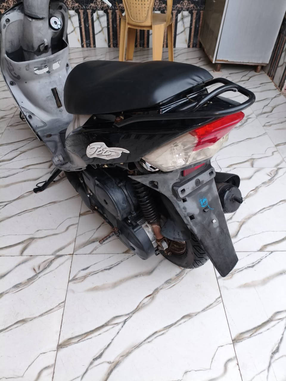 ماكس منغولي
دراجه مفتوحه كهربائيات شغاله سلف شغال 
سعره 450 مكاني اريدو 
الرقم ***********
