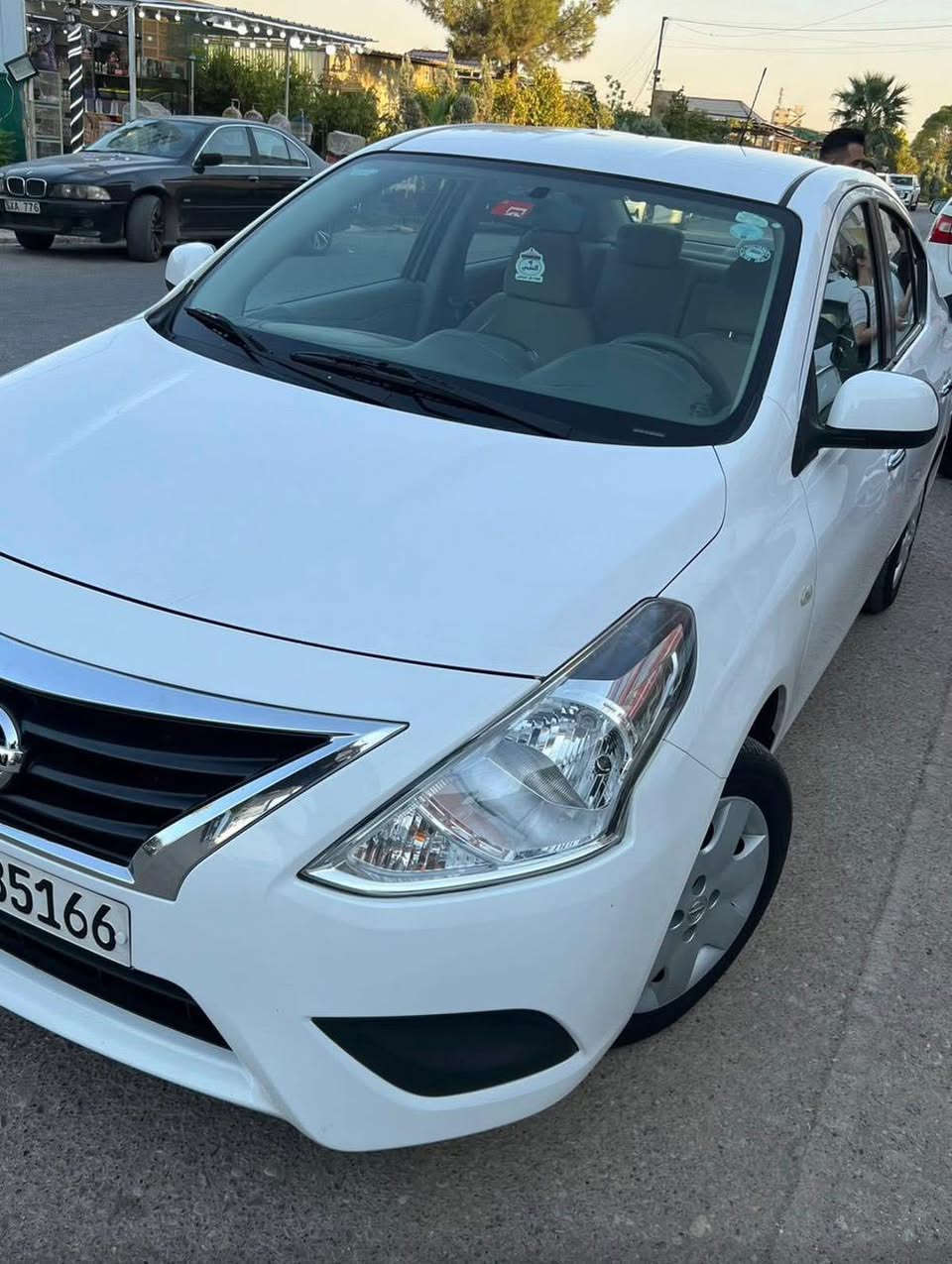 نيسان سني هنديه (2021) البليته الزركه
ماشيه (98) حقيقي

السعر(98) 

رقمها اربيل 

سياره نضيفه وحلوه الضرر موضح بل صور 

مكانها بغداد المنصور 

***********
