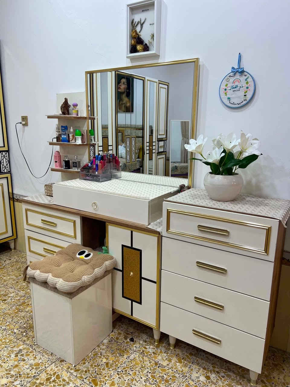 غرفه تركيه جديد عشر قطع 825وبيهه مجال


**إذا كنت صاحب هذا الإعلان وتريد حذفه لأي سبب، رجاءا أرسل رسالة إلى الدعم الفني**