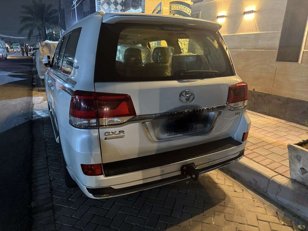 السلام عليكم لاندكروز 2021 بريم اصلي مكفولة كفالة عامة السعر 6 دفاتر ألاستفسار على هذا الرقم ***********
