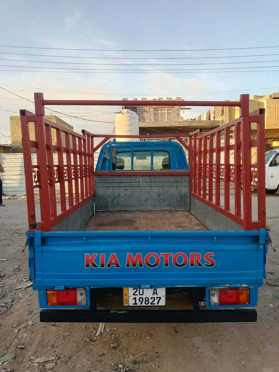 السلام عليكم كيا موديل 93 بكام بغداد المعامل رقم الديالى ا الثانويه لل 31 ***********
