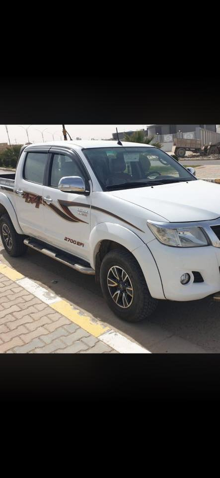 فوويل وتماتيك موديل 2014بيه جاملغ وباب بدون داخل سياره جاهزه رقم اربيل السعر150 وبيه مجال ***********//////***********
