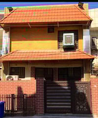 دار 125 متر للبيع  موقع حي الجهاد / الاساتذة / خلف الاربع شوارع  تفاصي...