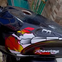 سي جي • قيم