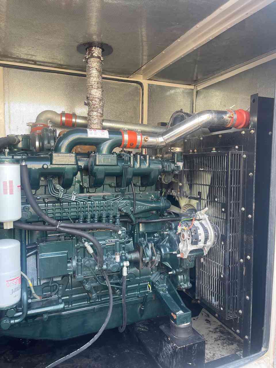 مولددوزان كوري باب اول فول kv250 استعمال قليل لان المنطقة بيها كهرباء خصصة
المولد جديد جدا
الاتصال***********
