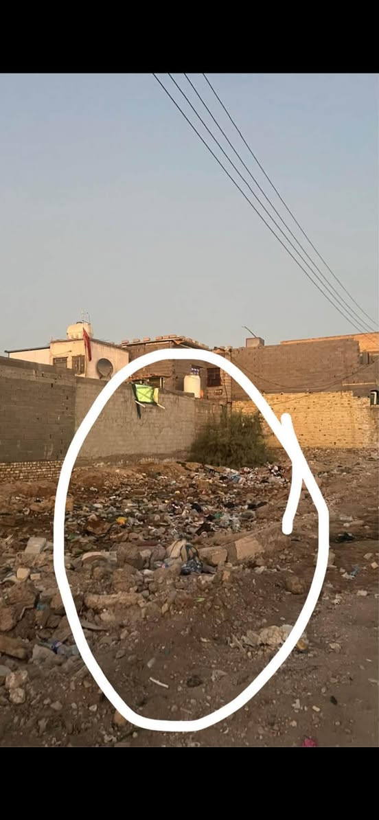 قطعه ٢٠٠ متر شارع المشروع شارع عشرين فرق ٣٠ متر عن الشارع القطعه مربعه ٢٠"١٠  ابيع ١٠٠ عادي السعر٤٠ مليون


**إذا كنت صاحب هذا الإعلان وتريد حذفه لأي سبب، رجاءا أرسل رسالة إلى الدعم الفني**