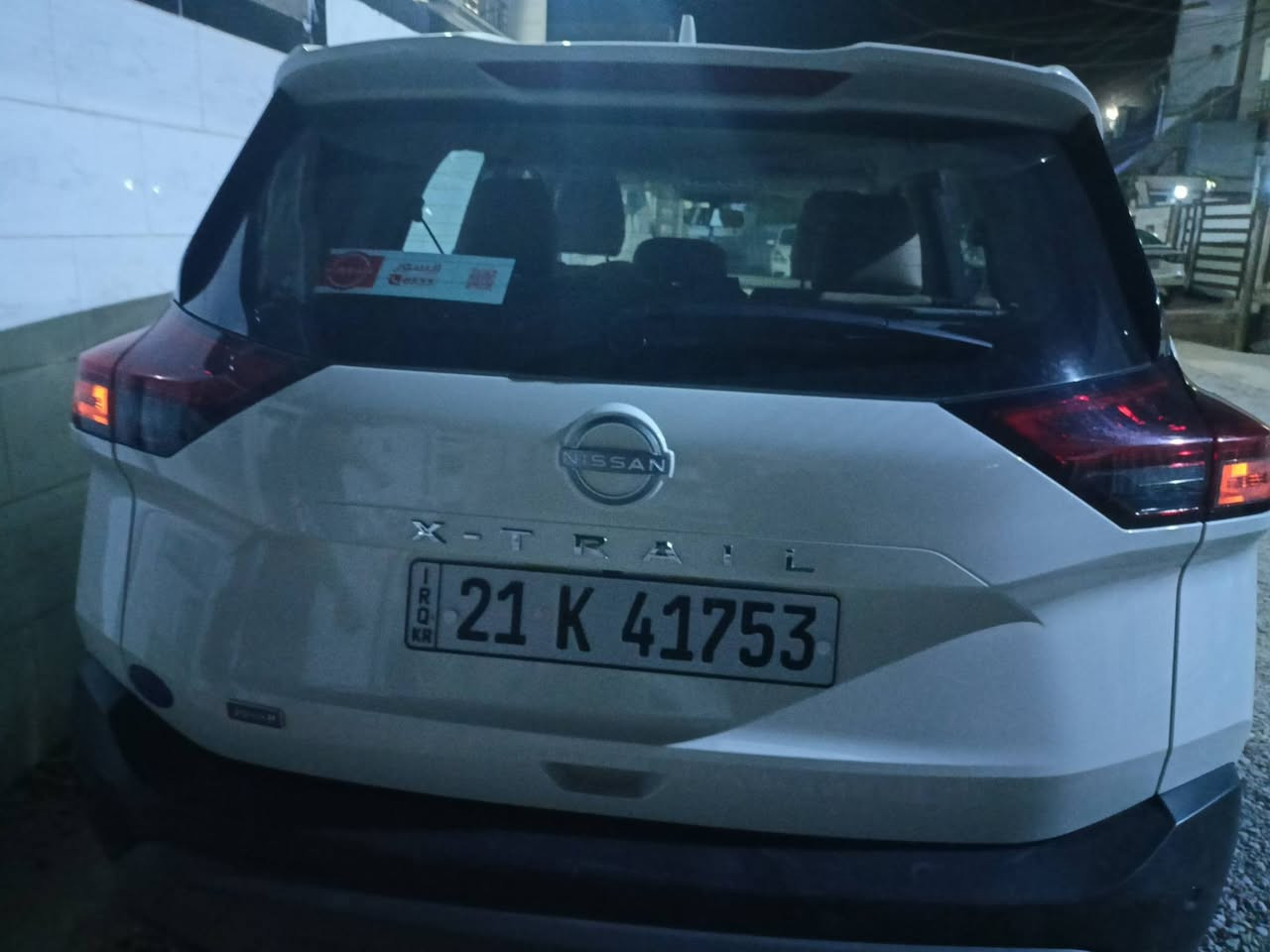 ئەم سەیارە بۆ فرۆشتن 3هەزار کیلۆ مەتر ڕۆیشتووە  بێ عەیبە شۆختی پێوەنیە سەنەوی هەمووشتێکی هەیە ناونیشان کلار کەسێک ویستی تەلەفون بۆ ئەم ڕەقەمە بکات ***********
