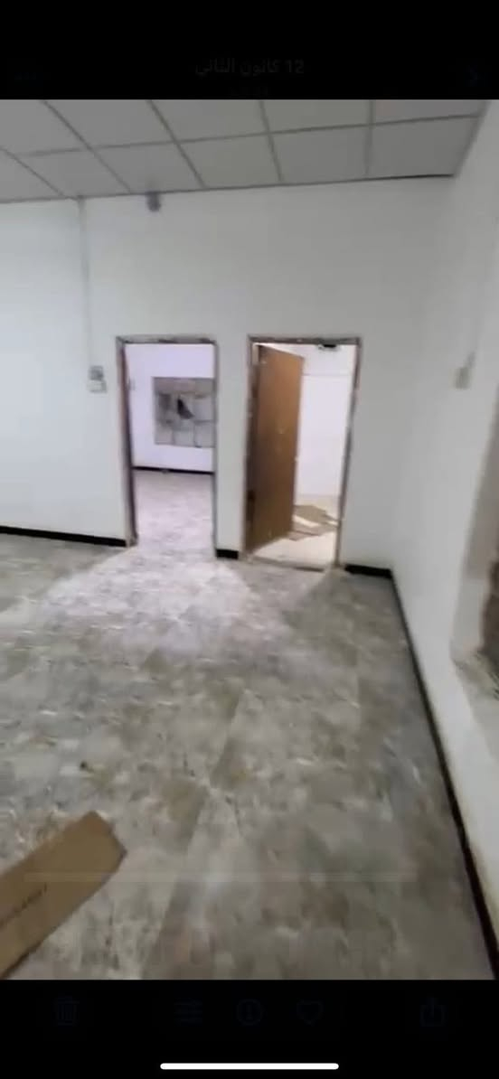 بيت للايجار الجزيره باب الهوى ب300
يتكون من غرفه وستقبال وصاله ومطبخ وحمام ب300 الف

***********
