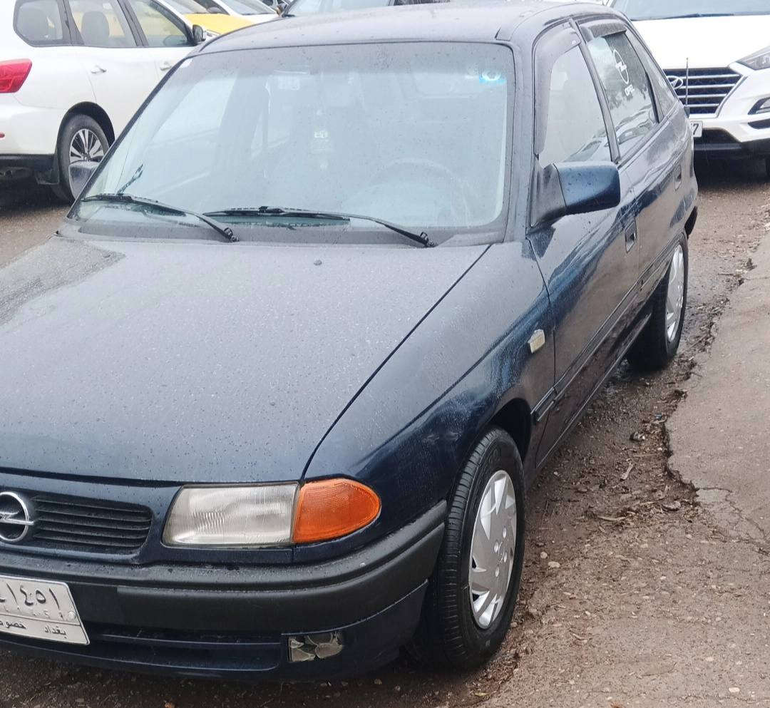 استرة فوول توماتيك. موديل 1995 محرك كير شرط مشروع وطني تحويله ب الموصل شرط التحويل تبريد ثلج  كابون بانزين بيها  بيهه صبغ مكانات للاسفسار ‏‪***********‬‏
