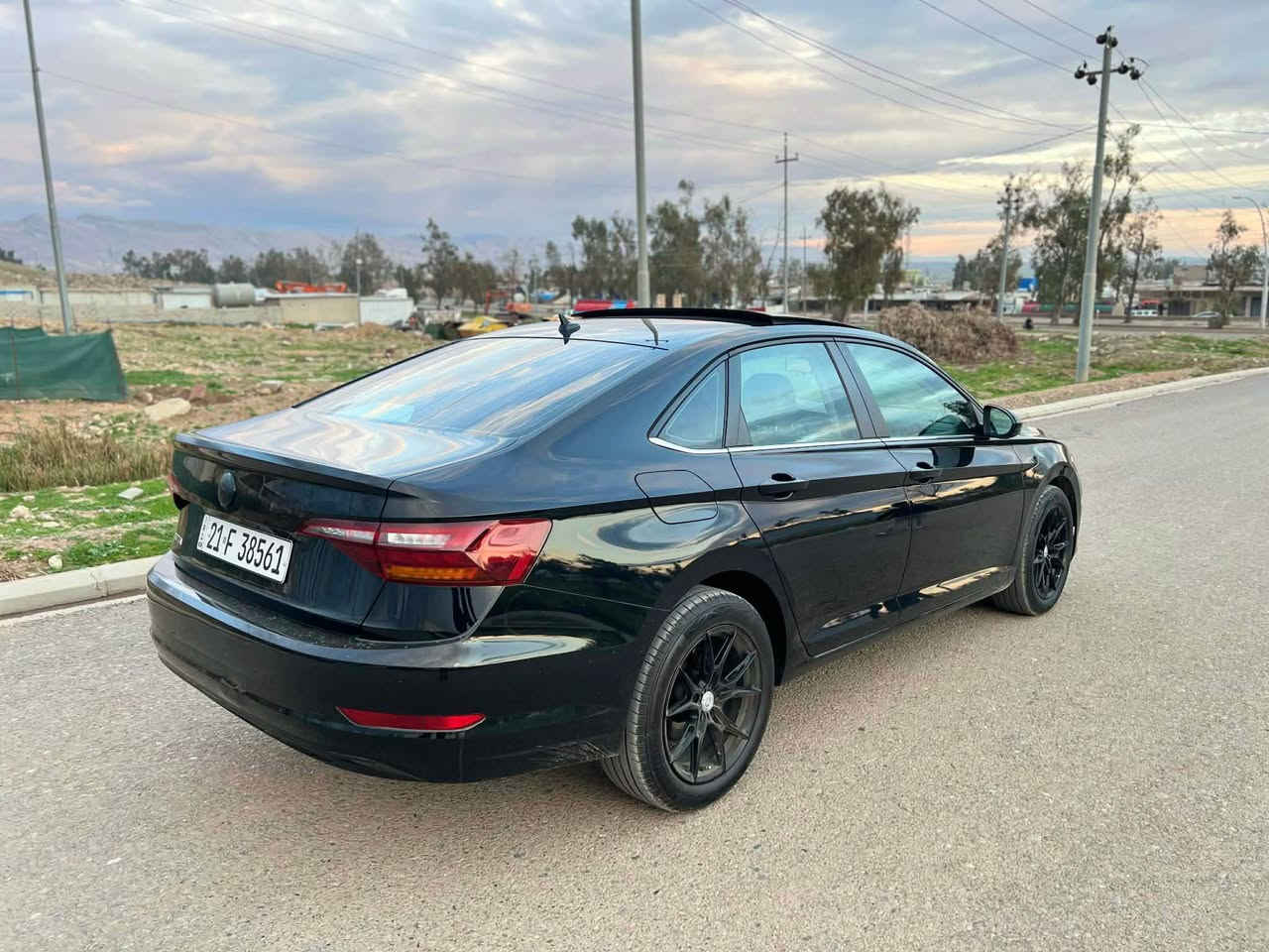 جيتا موديل ٢٠١٩ فول مواسه فات
مه كينه ١٤ توربوو بي بوياغ. 
گيرو مه كينه به شه رت. 
چوارتايه ي نوويه. 
سعري ١٤٥$
***********
*********** كويسينجاك, أربيل
