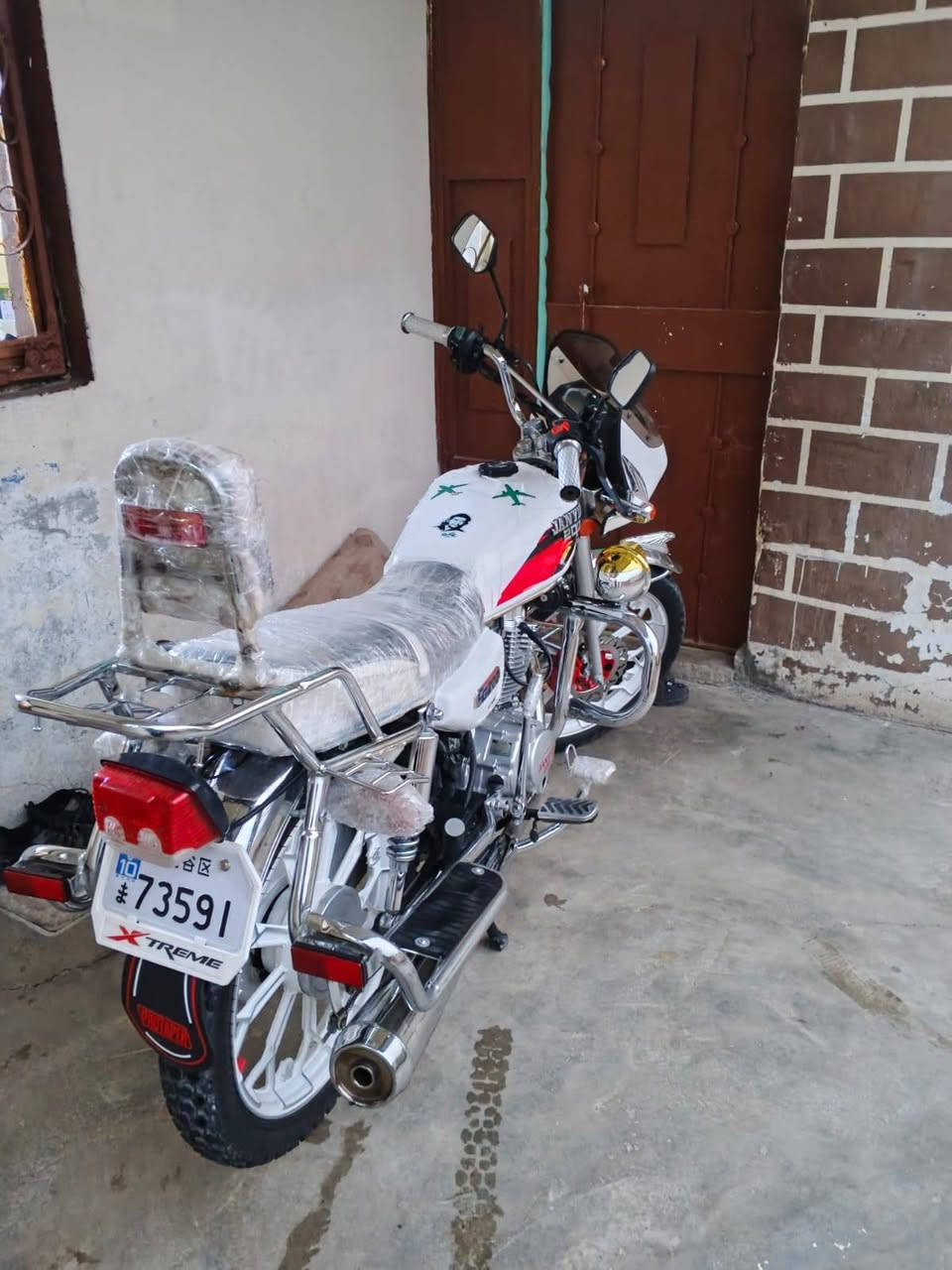 دراجة موديل ٢٤ جديد لوك كلشي شرط رقم ***********
