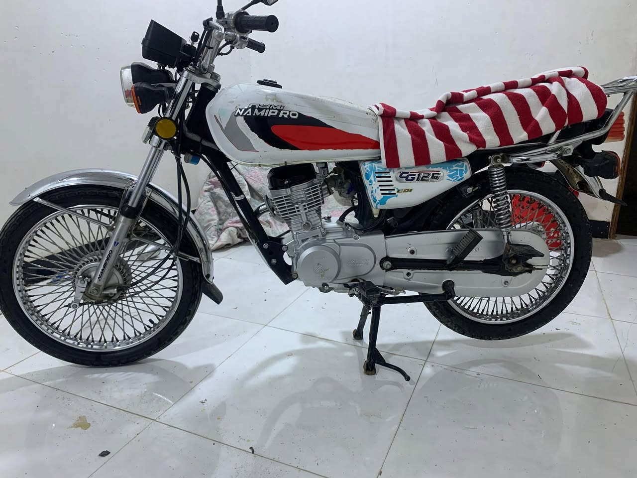 اسلام عليكم 
دراجه ايراني اوراق اصولي مديل 2022 نامه برو اوراقها بأسمي كمرك مدفوع ددراجة كلها بلاديه من الطول لطول نقصها بس كشن رقم الهاتف *********** رقم الواتساب***********
مكاني بصره
