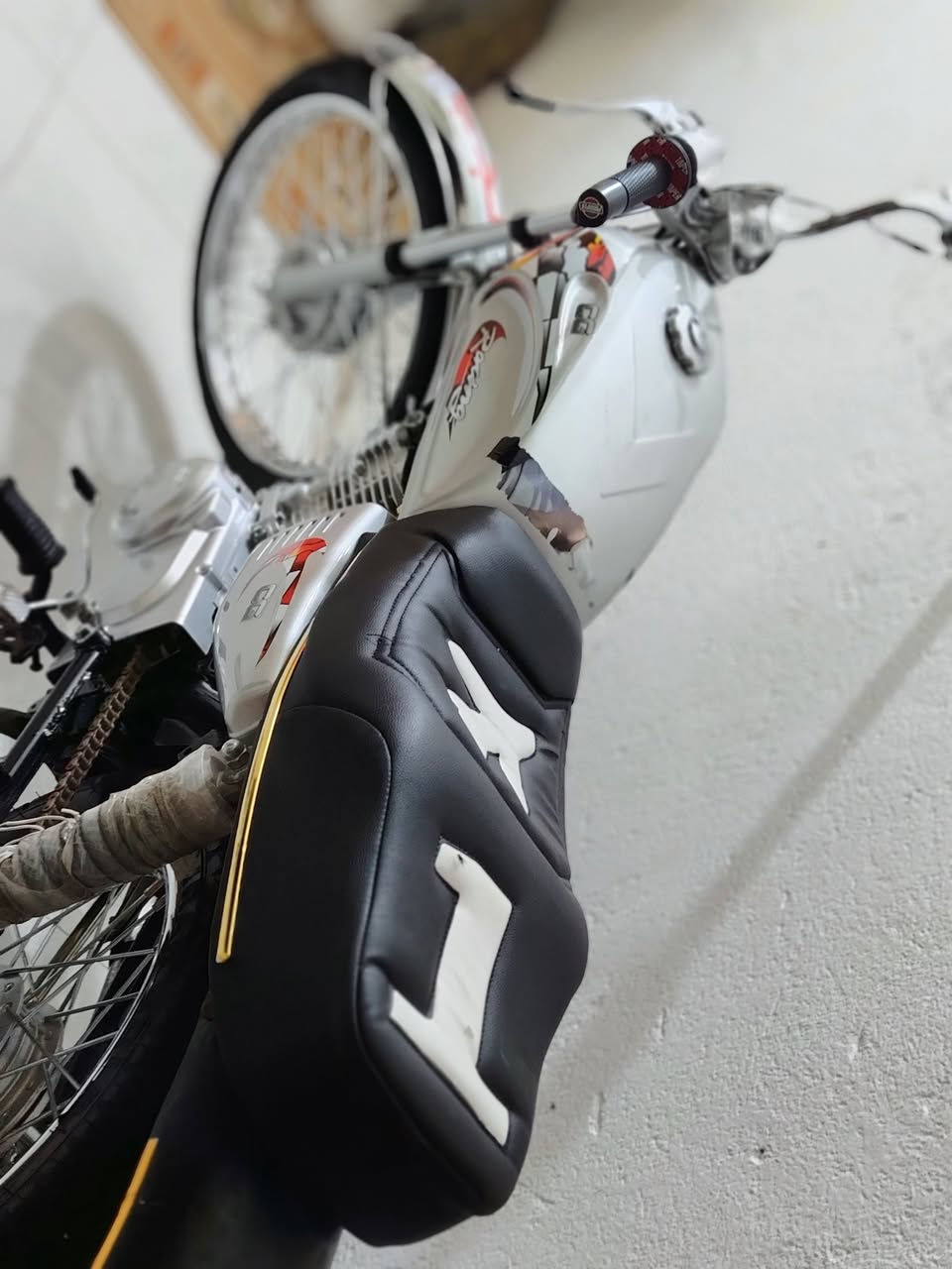 سلام عليكم رابيدو البيع كفاله  سعر 850. بيه مجال تعمير جديد ميسان دور نفط ***********
