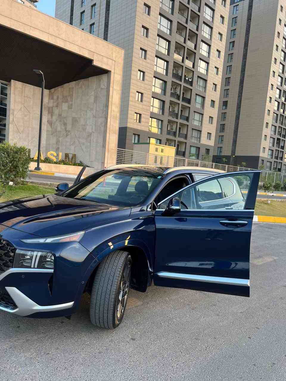 سنتافي 2023
كاليغرافي فول الفول أعلى فئة 

ضرر سرقة بنيد وجاملغ وراجعات نفسهن بدون تبديل ولا حادث ولا ايرباك وبدون دواخل، ماشية 27 ألف مايل ومستوردها زيرو على إيدي ورقم بغداد، محرك 2500 توربو بقوة 281 حصان مع كير 8 نمر دبل كلج، تشغيل وبصمة دخول وخروج وتشغيل عن بعد والسيارة تتقدم وتتراجع من البصمة، فتحة بانوراما وسقف كنتارا، كامرات 360 وحساسات ورادارات كاملة مع أوتو بارك ونقاط عمياء وتنبيه ورادارات أمامية وخلفية وجانبية، جميع الكشنات كهرباء جلد مع تدفئة وتبريد وخزن وضعيات، شاشة كبيرة مع نظام هارمن كاردن 16 سماعة وApple CarPlay وAndroid Auto وإنارة داخلية متغيرة وشحن وايرلس وأوامر صوتية، أنظمة قيادة متعددة مع نزول منحدرات هاند بريك بصمة وأوتو هولد، داتشو على الجامة الأمامية لايتات وعدسات زنون مع إشارات ترحيب، صندوق كهربائي شفط كامرات إشارات ويل كب 20. تدفئة وشفتات ستيرن والمواصفات أكثر 

الموقع بغداد  

السعر 220

للاستفسار 

***********.

