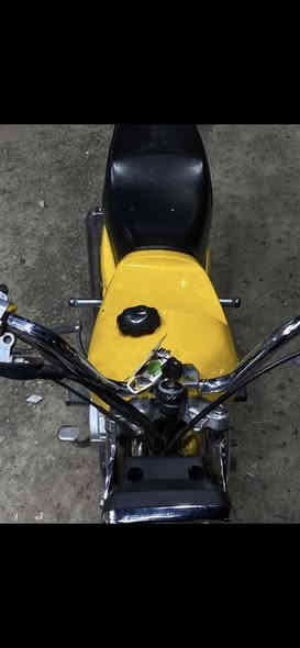 الدراجه ونعالك :ماتعجبك او مايعجبك سعرها شوفنه شي حلو والله يرزق الجميع 
                      الدراجه رقم رقم بأسمي سنويه تنتهي 2029
السلام عليكم 🖐 
دراجه للبيع 
المكينه شنو: نامه 
ياموديل :(شاصي فقط 15 )والباقي كله 24
المكينه مفتوحه: لا 
الدراجه بيه نهضه:  اي بيه نهضه ومعدل بالسرعة  فول
الدراجه  :رقم وسنويه بأسم تحول يمتى مايعجبك 
شكد السعر: مليون و500: بيها مجال قليل كلش
رقمك    ***********
وين مكانك  :  مكاني :القرنه :
تكدر تجيني لفلان مكان: اكيد لا للقرنه فقط 
وربي يحفظكم ان شاء الله
