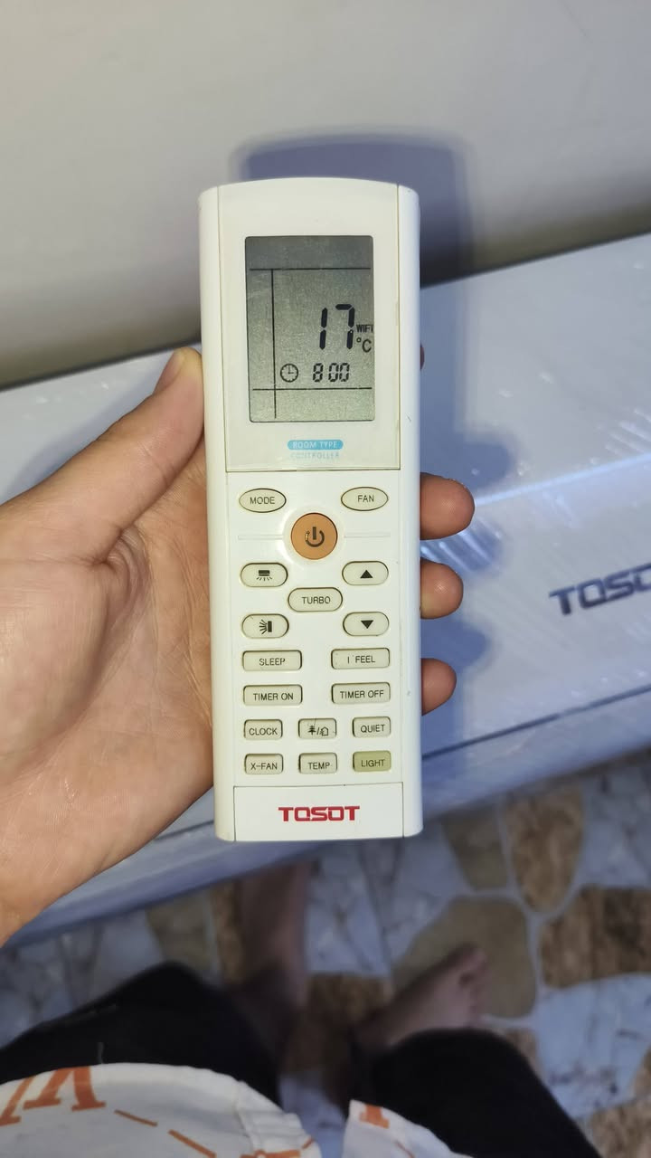 يابه سلام عليكم سبلت TOSOT طن واحد اقتصادي يشتغل على 4 انبير يعني تشغله على وطني و مولد براحتك كامل ملحقات 
السعر 500 
الفلوجه شارع ابو نسور 
*********** واتساب
