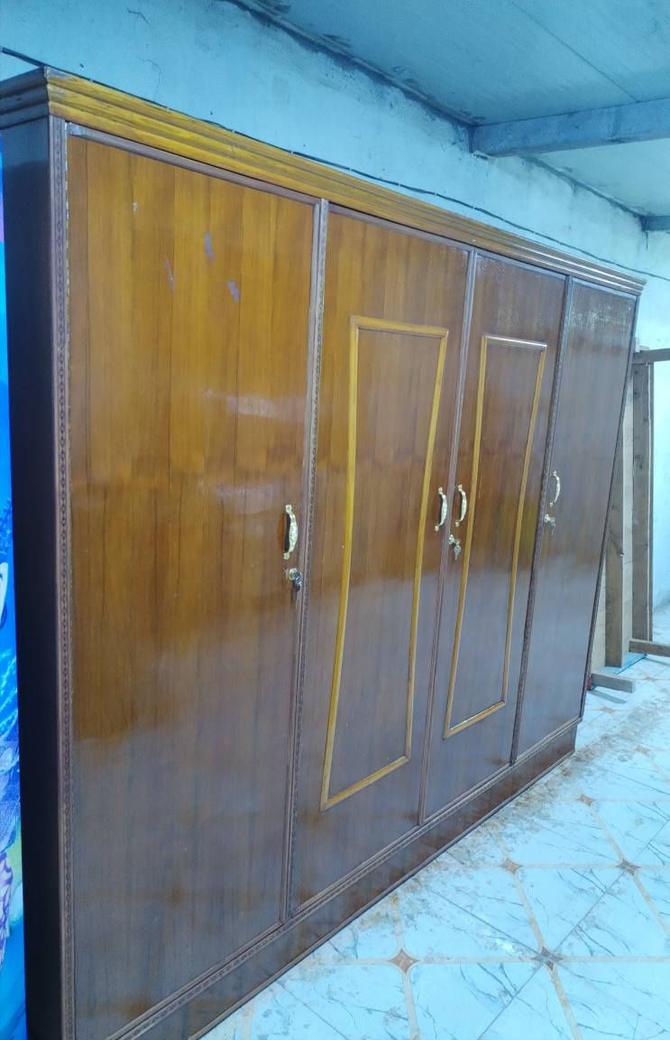 كنتور صاج طول مترين ونص ورتفاع مترين نضيف مابي شي ب 190 وشراي خاص عنوان ديوانيه عمارات نسيج ***********
*********** ديوانية, القادسية
