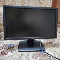 شاشة ديل • ١٩ بوصة • VGA