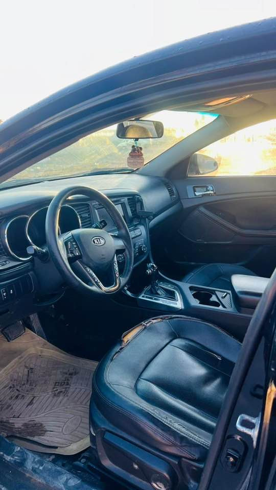 اوبتما ادوات موديل 2014 k5
فول موصفات بصمه من عده الفتحه
 نضام ايكو اقتصاد بانزين
 حساس كامره 
متومه طبق الاصل 
السعر 52 وبيه مجال 
للاستفسار اتصل على صاحبها 
***********
