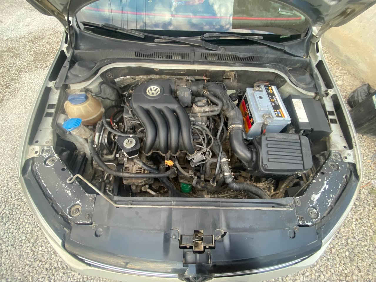 جيتا 2011 خليجى  مةكينة 20 بى توربو   مةرغوب 
2 بارجةى كوراوة و  بوياغة  بى زورى بى ايربةك فول  فول مواسه فات هه موو شتى به شه رت كير مه كينه ته بريت كارةبايةتى هةموو  به شةرت   
3 كيرة توماتيك و عايدي و سبورت 
سلايت و چوار چام  کارەبا+ئۆتۆ
ئاوێنە کارەبا+ئیشارەت
‏ AUX وBT 
8 ارباك تەبرید مەرکەزی لەسەر سویج
ویل کەپ
5بالیف
لایت بەرز و نزمی
دوو شوێنی چەرخ
گێر و مەکینەی نەکرایتەوە جوارتاية تازة مانگيكة بوى بستراوة سةنةوى نوية تا مانگى 8/2030 بةناوى خومة هةزى تازةية داواى 108 گةلاو مجال 
ژ.م ***********-***********

جيتا موديل 2011 خليجي مكينة 2 الفين بدون تيربو  مرغوب قطعتين تبدلي سبغ بدون دواخل بدون ارباك   بونيت و  جاملغ  نفر 
سنوية جديدة  لحد 2030/8
اربع جامات  کارەبا+ئۆتۆ
مراية کارەبا+ئشارة 
‏ AUX و BT 
‏ABS
 8 ارباك 
تەبرید مەرکەزی
ویل كةب 
5بالیف
تحكم لايت عالي و ناصي 
سيارة بأسمي تحول و وكاله بشرط  كير و محرك و تبريد كهربايات كلها بشرط كير اوتوماتيكية  و عادي و سبورت 
 تخم تايرات جديد صارة شهر 
السعر 108 وبيها مجال 
رقم موبايل *********** -***********
- رانية, السليمانية
