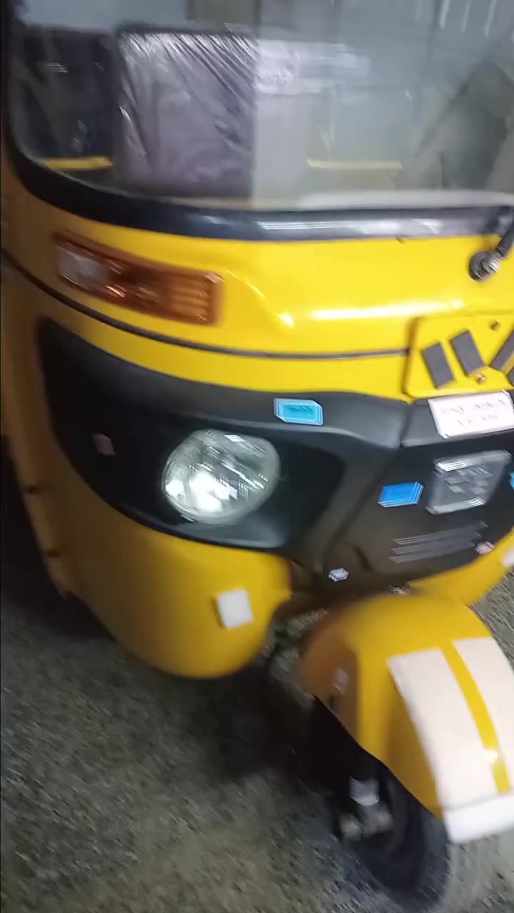 سلام عليكم تكتك ٢٢ شهر ١١ بيه بل غد كد شبر ودوسات معمرات فقط السعر ٩ ٢٥٠ وبيه مجال *********** رقم وسنويه تحول ثاني يوم
