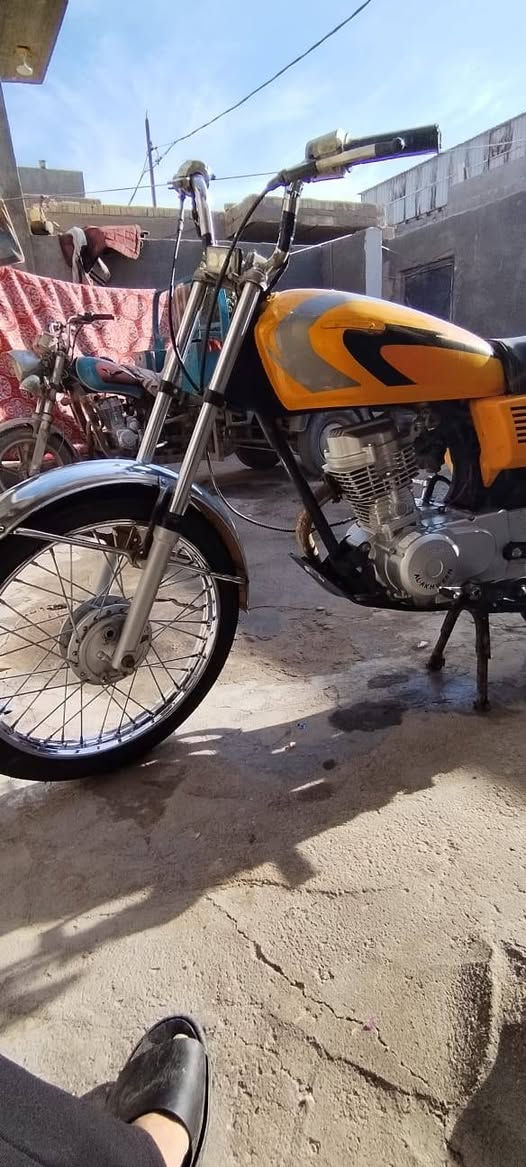 السلام عليكم للبيع ، دراجه رابيدو 2023 . مواصفاته كلش حلوه دراجه ما متعوبه ،، أدوات محرك جديد نضيفه دراجه مكفوله من سرقه ،، السعر 450 مستعجل على بيعته محتاج فلوس ، المكان البصره الهارثه ***********
