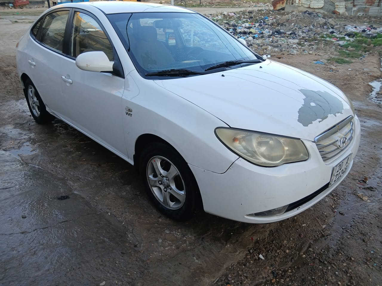 السلام عليكم الانترا للبيع 2009سيارة مكفولةعام حداديه جديدة تخم تاير جديد مابيها اي ضرر للإستفسار *********** عنواني بغداد الغزاليه
