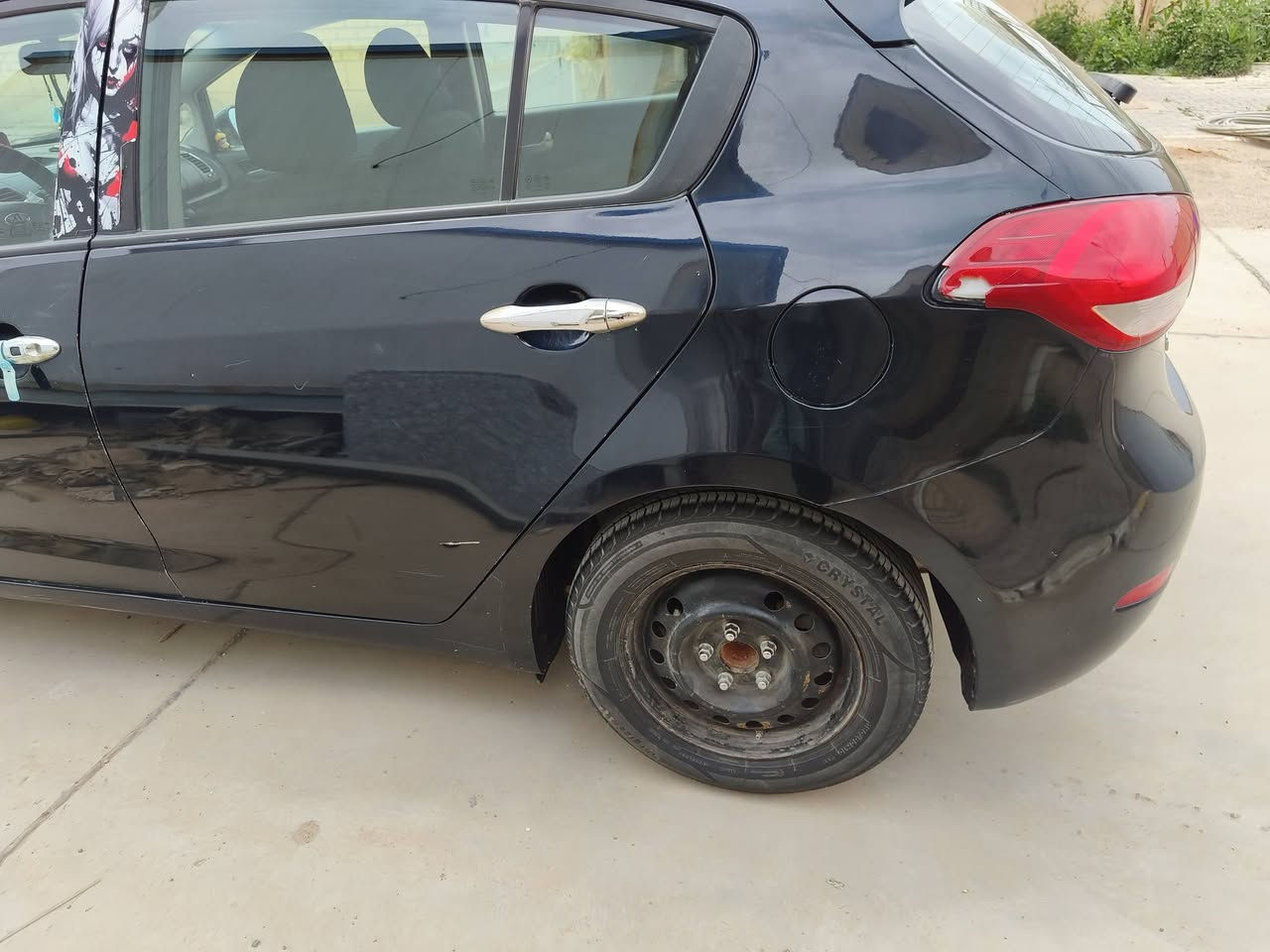 كيا فورتي 2017 حره باسمي
رقم شاصي يمك ودكه.بيها تعديل بارد بالباب الخلفي  وبنيد مصبوغ 
سعر 98 وعلى سعر دولار 150 مو 155
بيها مجال فقط لليشتري فقط


**إذا كنت صاحب هذا الإعلان وتريد حذفه لأي سبب، رجاءا أرسل رسالة إلى الدعم الفني**