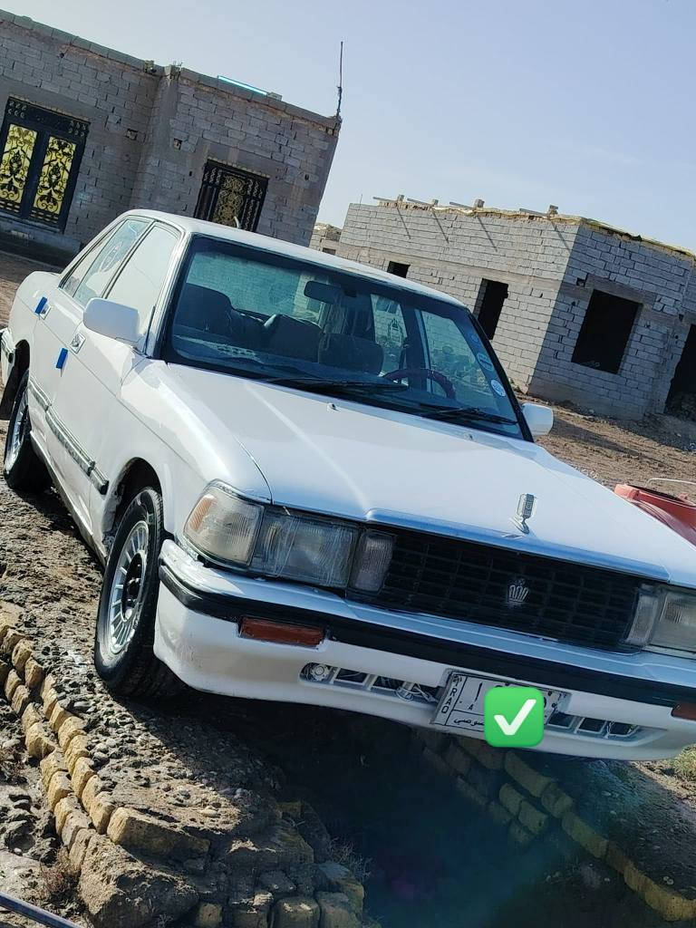 سلام عليكم سيدان 90 للبيع ايسر بلاد مكفوله من الكص والنقل جثه والعيب الشرعي محرك ونجي عشرط رقم قادسيه مشروع وطني مداور ثاني يوم مكان سياره سماوه الخضر السعر 35 وبيه مجال مكلف بالنشر للستفسار ***********
