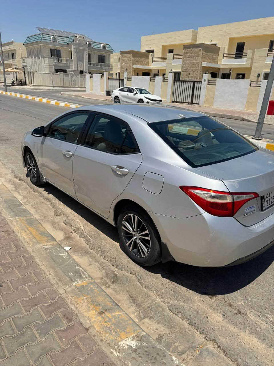 للبيع كورلا 16 ضرر جاملغ سكن بدون دواخل شرط ماشيه 120 m رقم شمالي بسمي سنويه جديده مكان تكريت 
مواصفات Le گير محرك صدر تبريد كله بشرط بيع فقط سعر 123 بيها مجال بسيط


**إذا كنت صاحب هذا الإعلان وتريد حذفه لأي سبب، رجاءا أرسل رسالة إلى الدعم الفني**