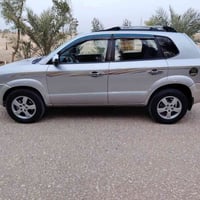 توسان للبيع موديل ٢٠٠٧ محرك ٢٠٠٠ رقم بغداد بسامينه السنويه لل٣٠ وهزه ج...