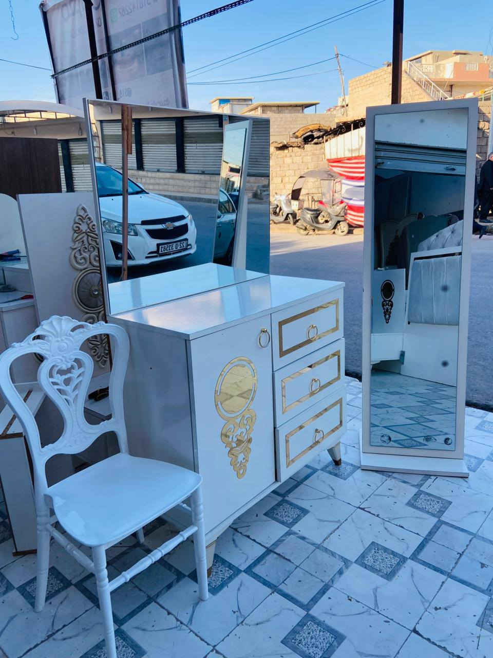 سلام عليكم غرفه نوم ٧ قطع ابواب مستخدم شي قليل كلش نظيفه ومرتبه سعرها 475الف 
ويا شد ونقل جاهز داخل الموصل متوفر عدنا انواع غرف نوم تركية شراي خاص
او اتصال *********** واتساب ***********
