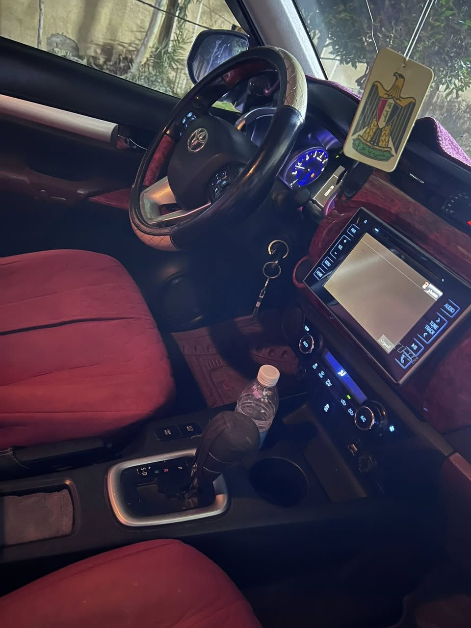 سلام عليكم للبيع بيكم هايلوكس موديل 2019
رقم واسط إنكليزي سياره كويتي كامل مواصفات 

السعر 245 وبيها مجال حك الجيه مستعجل عل بيع 

لاستفسار اتصال ***********
