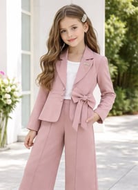 مجمع كوين • ألبسة أطفال • ألبسة نسائية