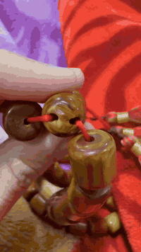 دبس وراشي أنتيك ثقب وثقب شاهد وجه بومة تواصل ع رقم ***********
