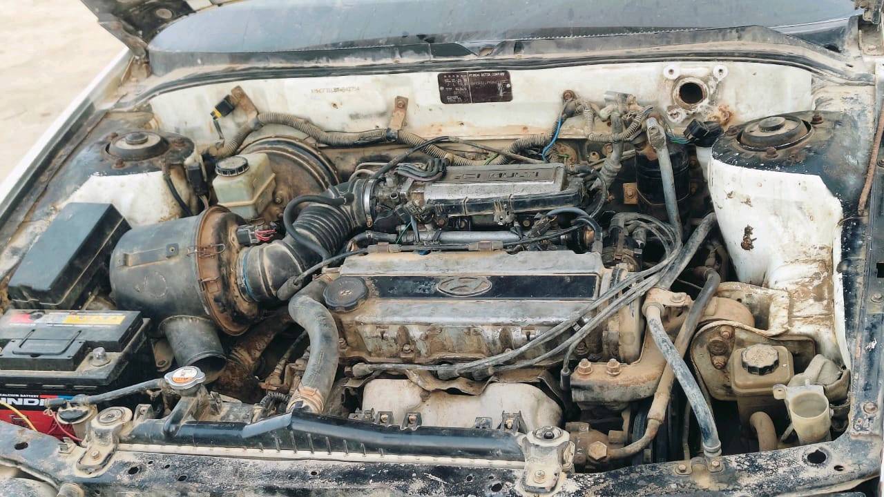 سياره سوناته  2موديل 2000 رقم مثنى أبيع كوم حديد اتكفل بس بصوليت السياره مو شغل. حلين العنوان ناصريه واتساب