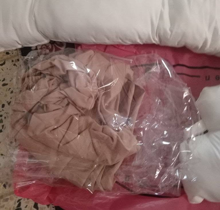 مصدات سرير طفل مع كوشه وجرجف ومخده جديد نفس الي بالصوره
موجود توصيل


**إذا كنت صاحب هذا الإعلان وتريد حذفه لأي سبب، رجاءا أرسل رسالة إلى الدعم الفني**