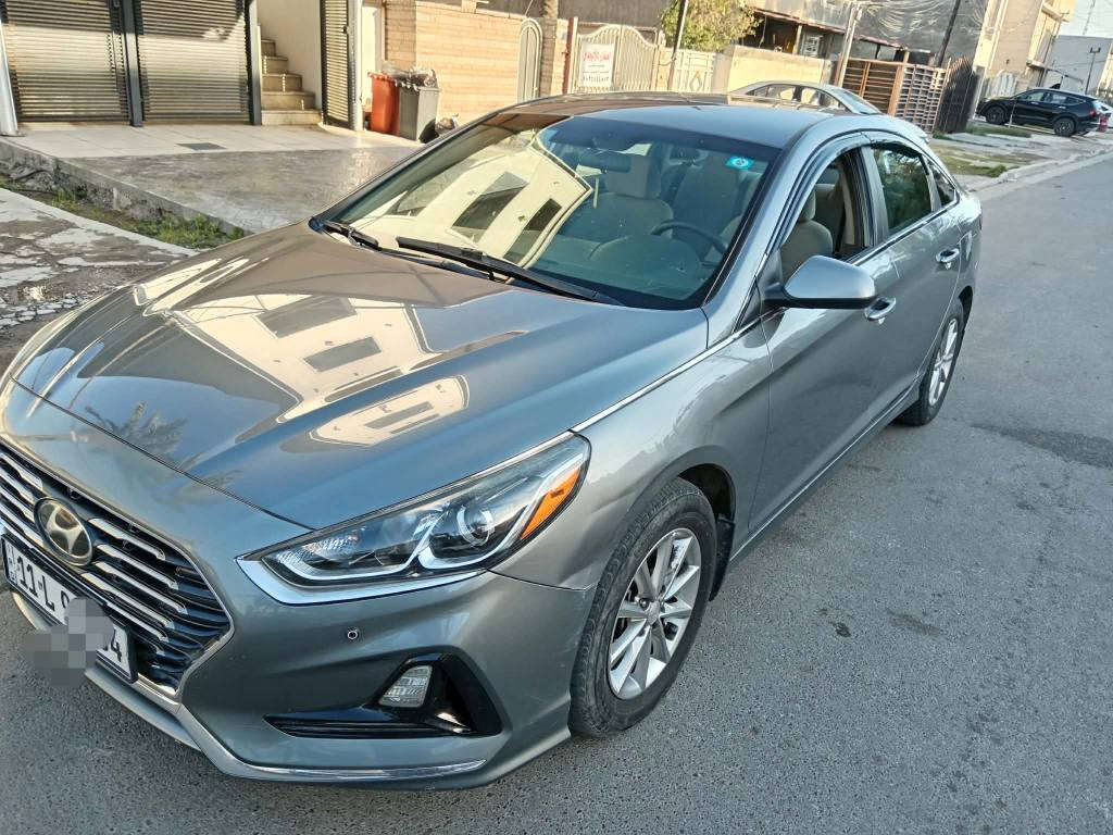 سوناتا 2019
محرك 2.4 Gdi 
موصفات كامره دواره نقط عمياء كروز سرعه شاشه بلاديه اي بي اس تبريد ثلج
بيه ثلاث قطع صبغ سطحي بدون دواخل وبدون يرباك وبيه مكانين بارد موضح بلسونار
ماشيه 71
رقم بغداد جديد
مكاني بغداد العامريه *********** بغداد, العراق
