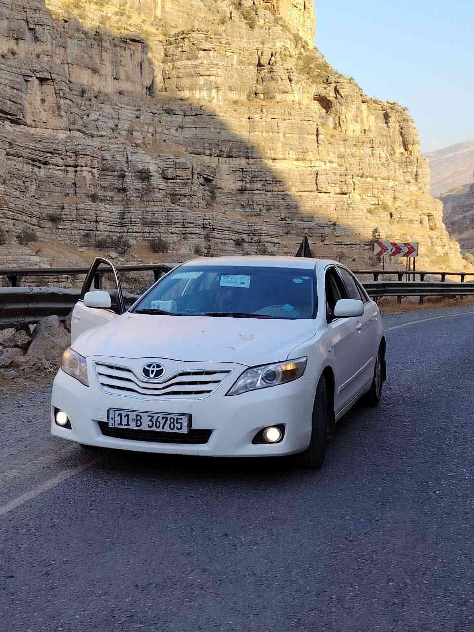 كامري ٢٠٠٩ صور السونار بل المنشور محرك بيه تنقيص بلادي ما مفتوح والباقي كفاله اب اسمي رقم بغداد 
السعر ب ١١٥ وبيها مجال بسيط
رقم هاتف ***********
