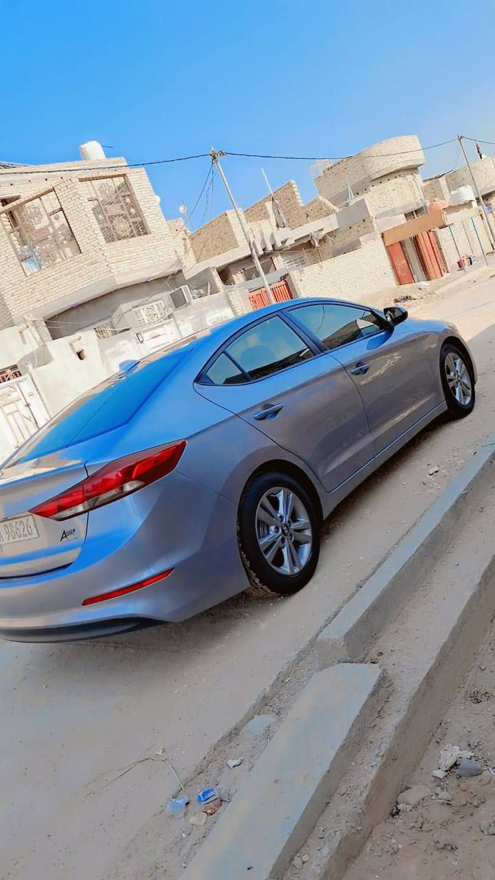 سلام عليكم سياره  النترا 2017 امريكي بيه جاملغ وبنيد سياره فول ماعده فتحه محرك 2000 دوش سياره حلوه مكان سياره شطره رقم *********** وسعر ع  الخاص
