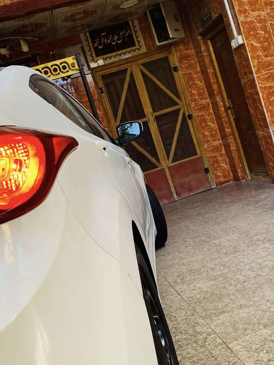 🚗 إلنترا 2015 للبيع 🚗
| أوتوماتيك | استخدام شخصي
سيارة نظيفة ومحرك اقتصادي 1800وتبريد قوي ❄️
بيها بارد بالجاملق الخلفي  صفحة قبق البنزين + بيهة حزام+باب صفحه السايق مبدل
كير ومحرك كفاله

💰 السعر: 110 ورقة 
السياره باسمي
مكاني البصره كرمه علي
***********
