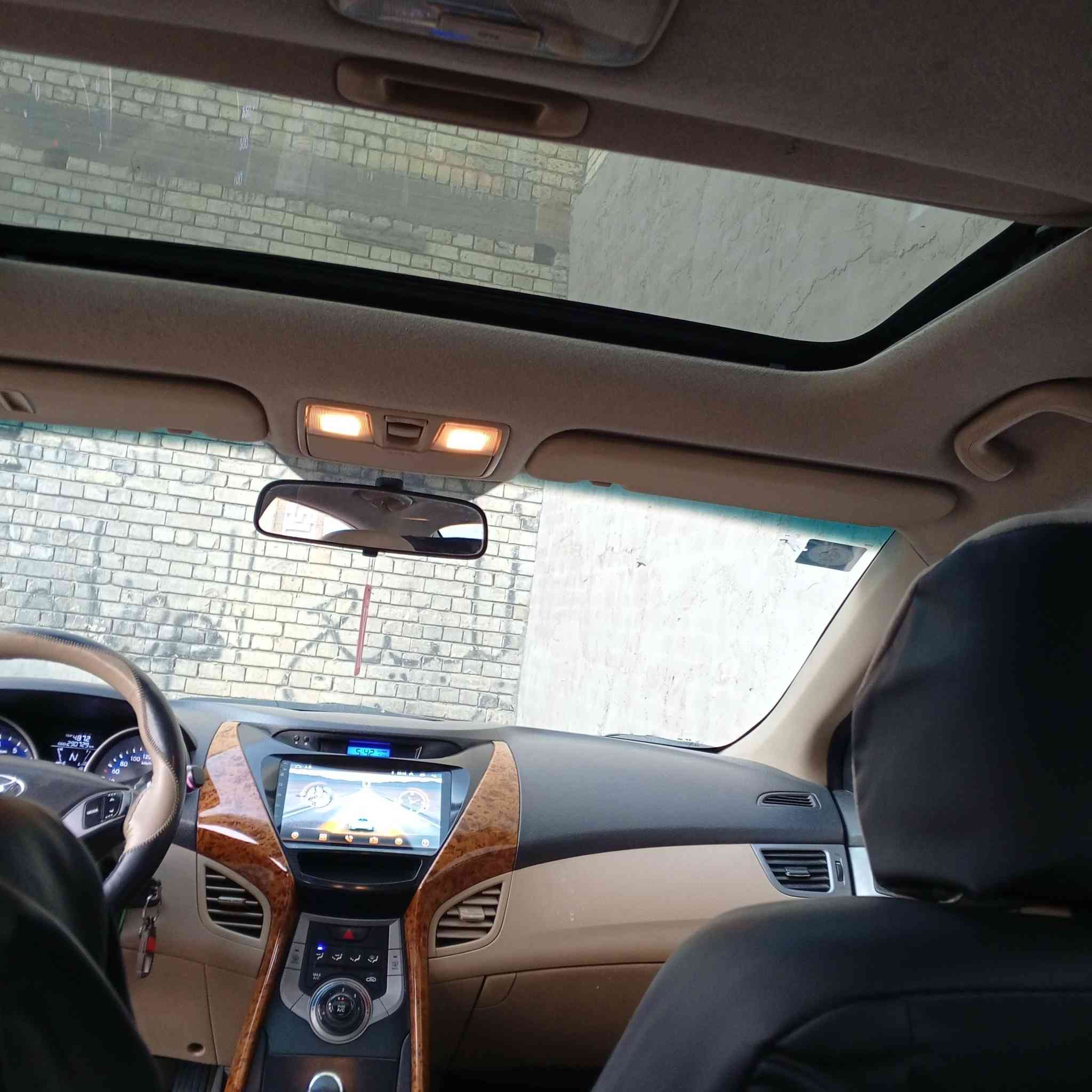 السلام عليكم 

النترا موديل 14 خليجي 

مكينه 1800 دوش المرغوب 

تبريد ثلج جديد 

كير مكينه لاتبخير ولا تنقيص خير من الله 

رقم انكليزي بسمي تحويل ثاني يوم 

فتحه بالقماره

مري شفط

شاشه كبيره + كامرا دواره

تحكم ستيرن جهتين

نظام ايكو 

تخم تاير + حداديه كامله خير من الله 

منضومه غاز جديده انسى صرف

شواصي ولغود كفاله

مكاني بغداد 

116 بيهه مجال لشراي


**إذا كنت صاحب هذا الإعلان وتريد حذفه لأي سبب، رجاءا أرسل رسالة إلى الدعم الفني**