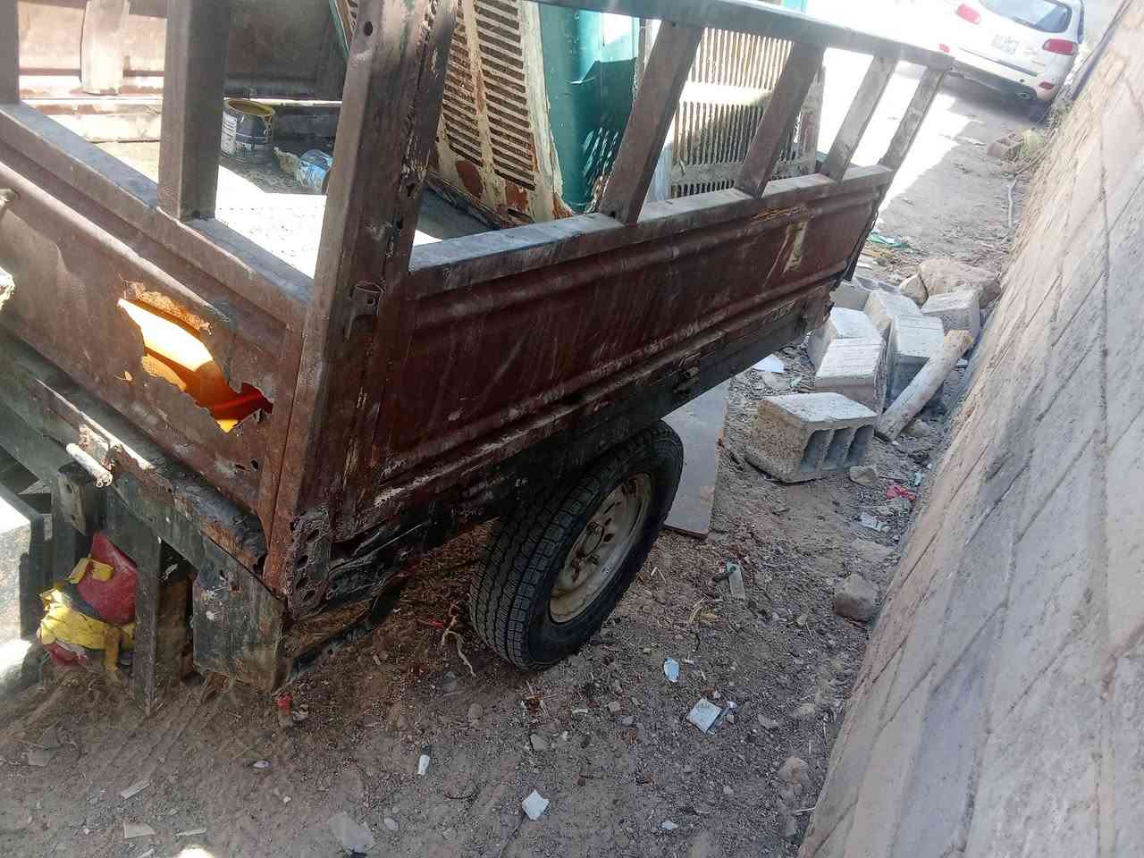 سلام عليكم ستوته البيع كلك كللك مكان نجف السعر 600 وشراي يتصل ***********

